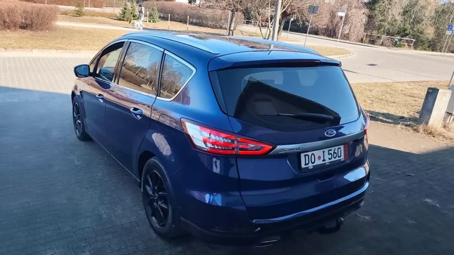 FORD S-MAX -