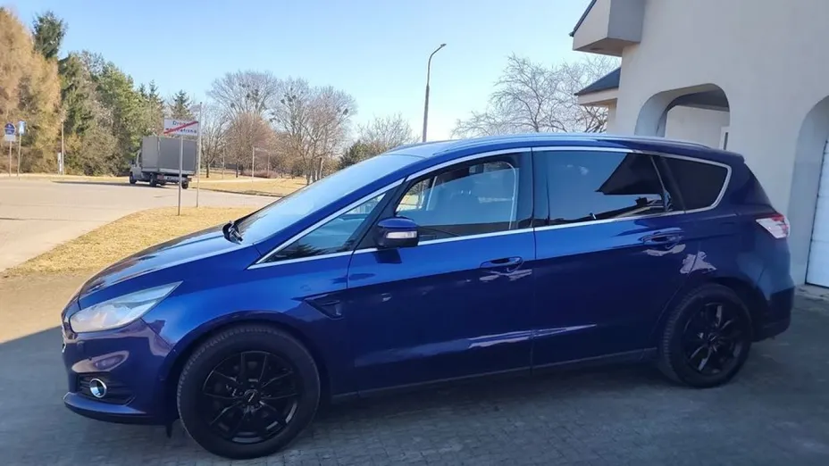 FORD S-MAX -