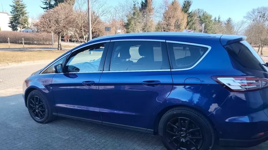 FORD S-MAX -