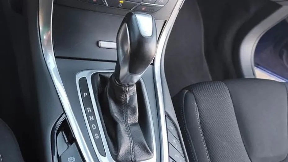 FORD S-MAX -