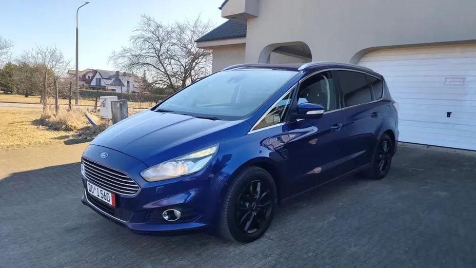 FORD S-MAX -