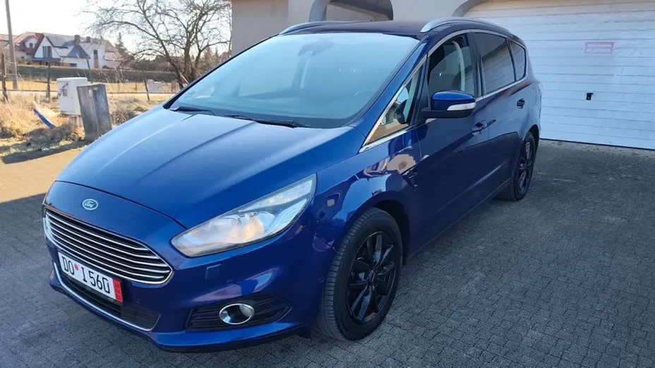 FORD S-MAX -