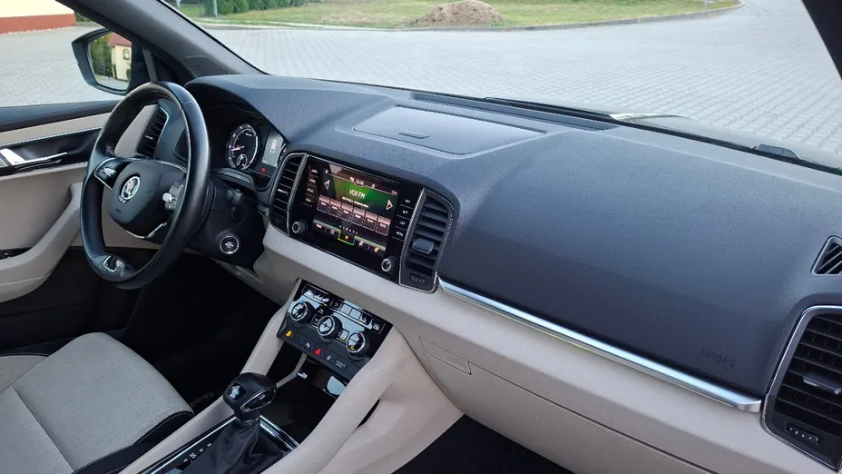 SKODA Karoq -