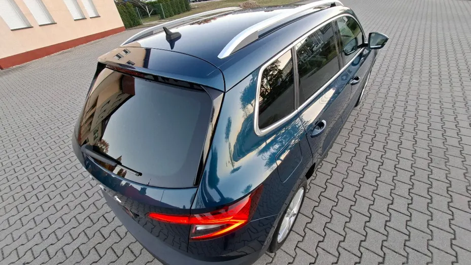 SKODA Karoq -