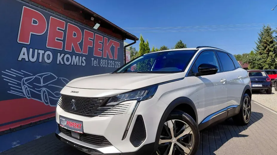PEUGEOT 3008 -