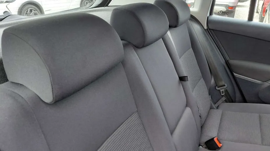 VOLKSWAGEN Tiguan -