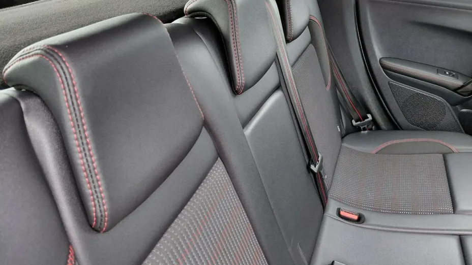 PEUGEOT 2008 -