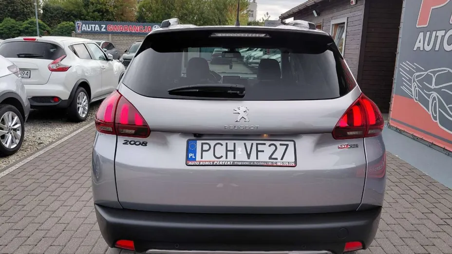 PEUGEOT 2008 -