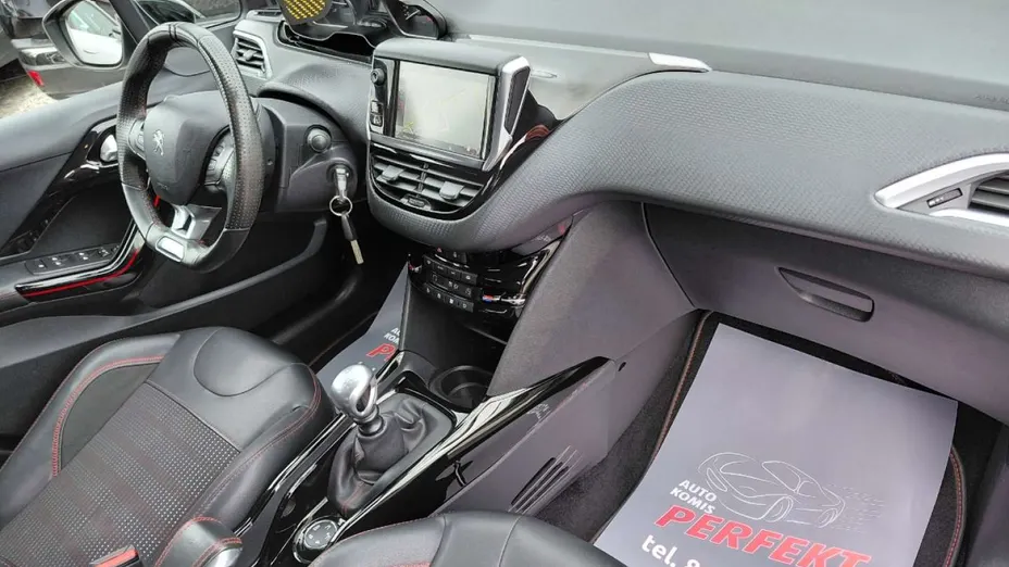 PEUGEOT 2008 -