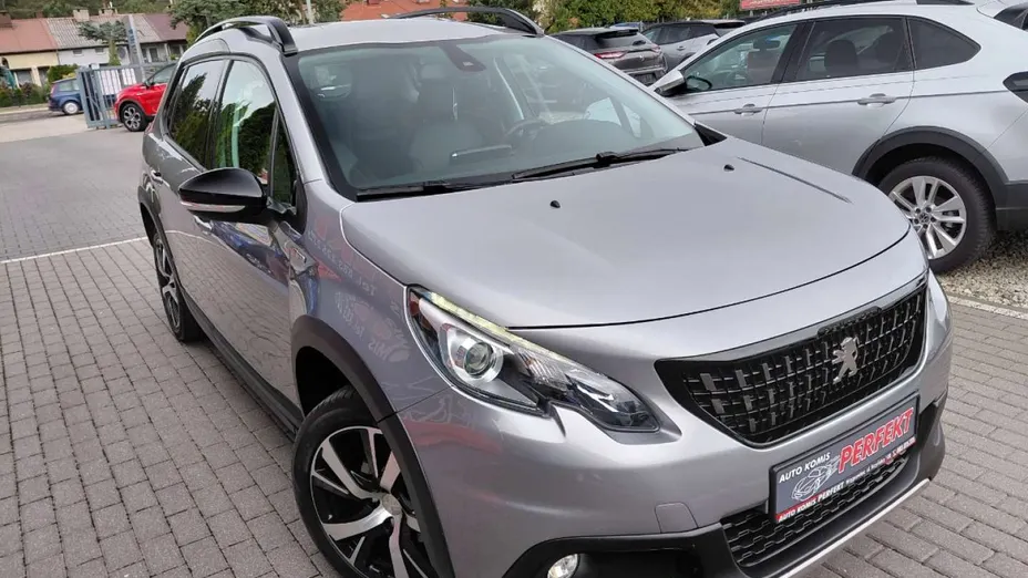 PEUGEOT 2008 -