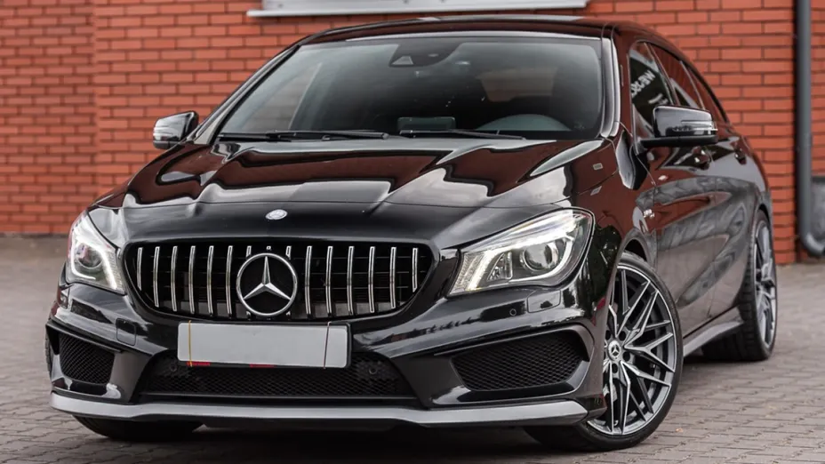 MERCEDES-BENZ CLA -