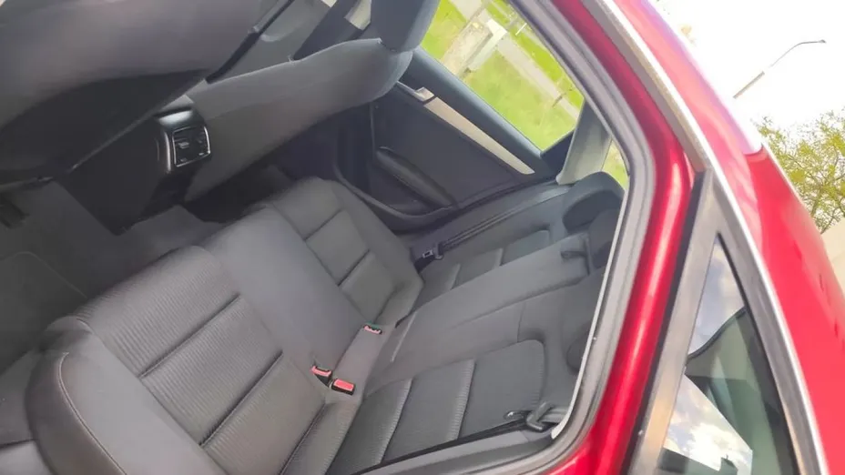 AUDI A4 -