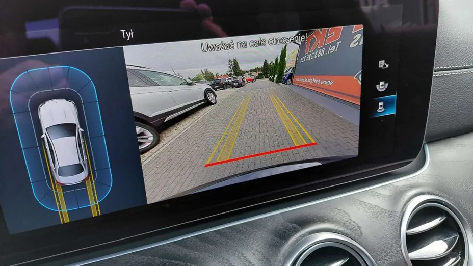 MERCEDES-BENZ E Klasa -
