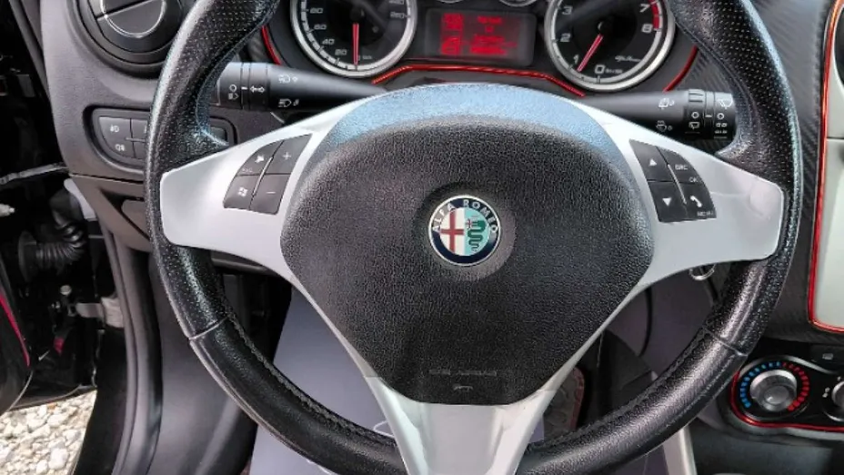 ALFA ROMEO MiTo -