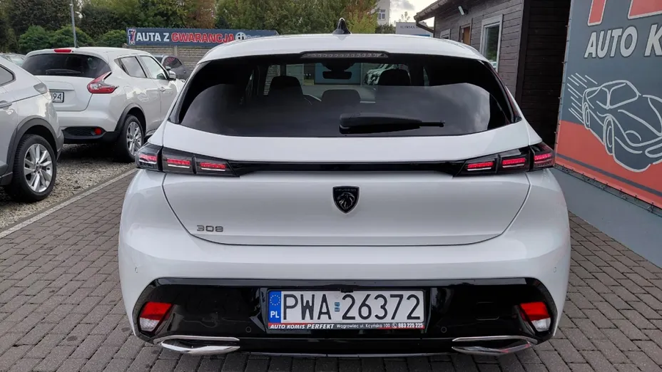 PEUGEOT 308 -