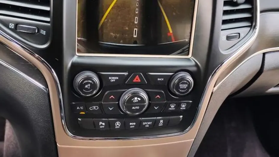 JEEP Grand Cherokee -