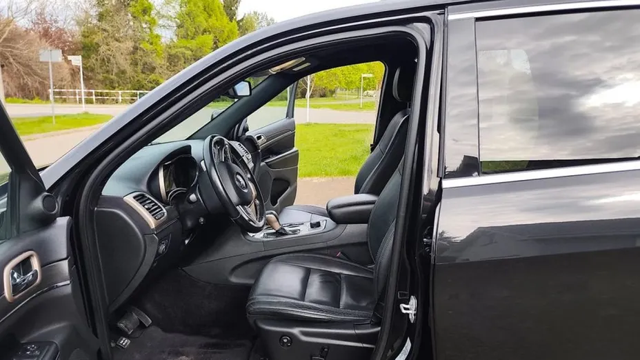 JEEP Grand Cherokee -