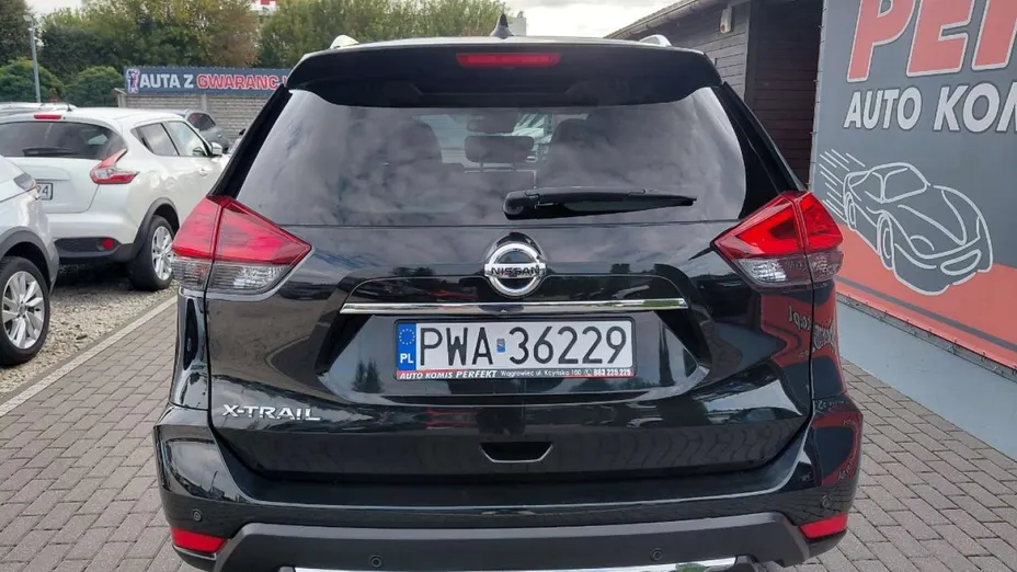 NISSAN X-Trail -