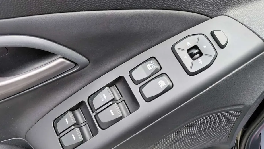 HYUNDAI ix35 -