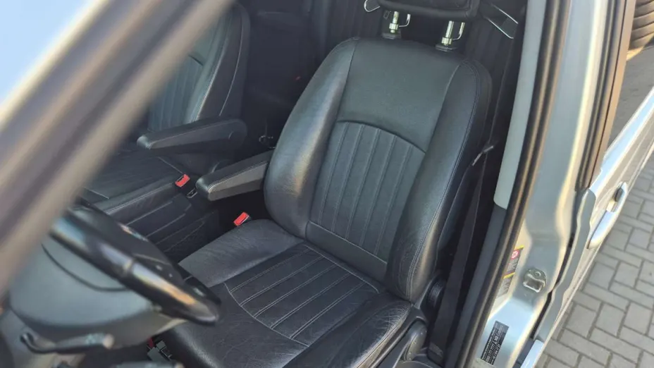 MERCEDES-BENZ Viano -