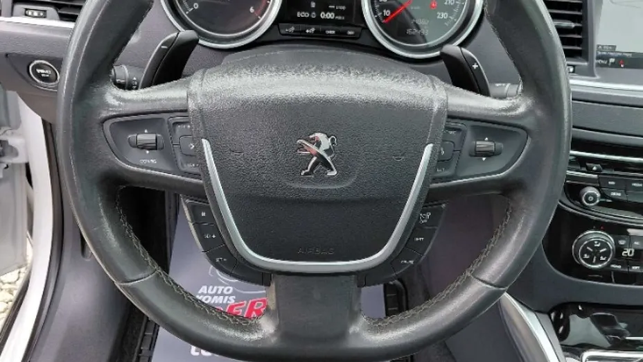 PEUGEOT 508 -