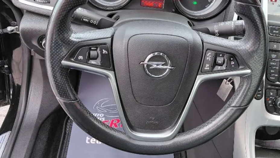OPEL Astra -