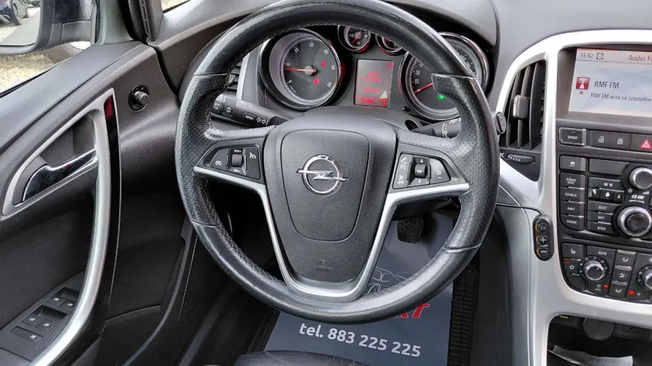 OPEL Astra -
