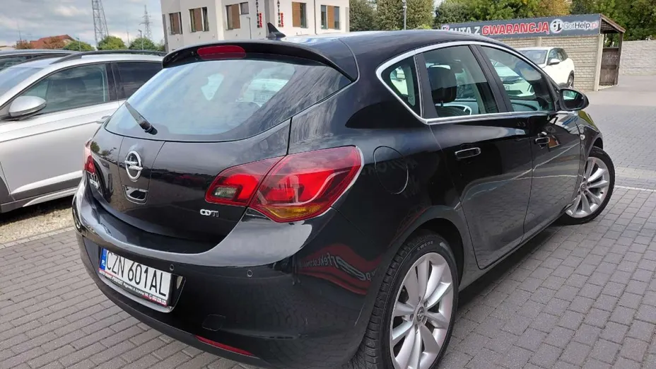 OPEL Astra -