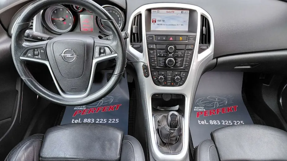 OPEL Astra -