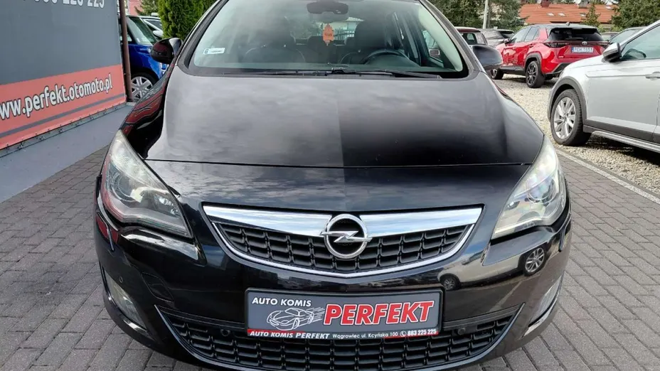 OPEL Astra -