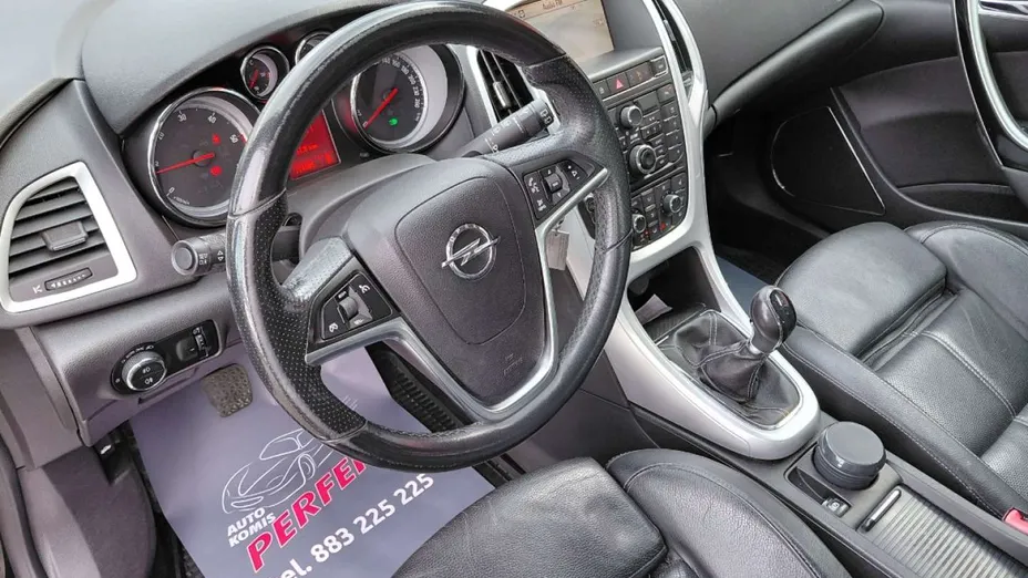 OPEL Astra -