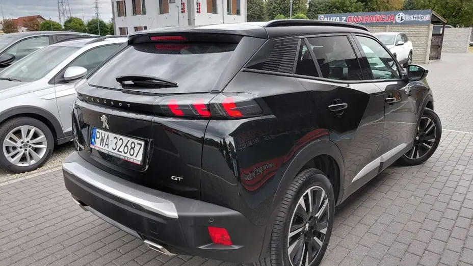 PEUGEOT 2008 -