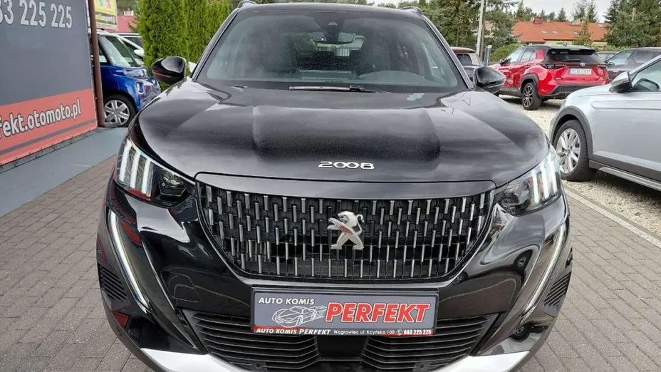 PEUGEOT 2008 -