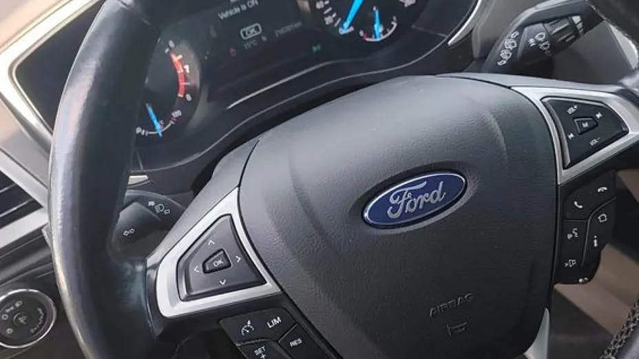 FORD Mondeo -