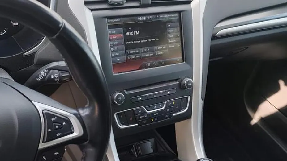FORD Mondeo -