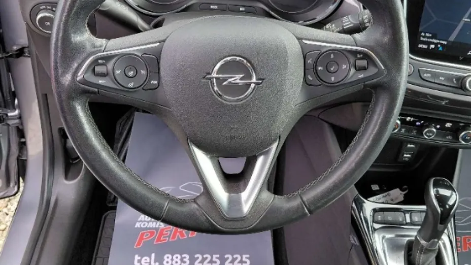 OPEL Crossland X -