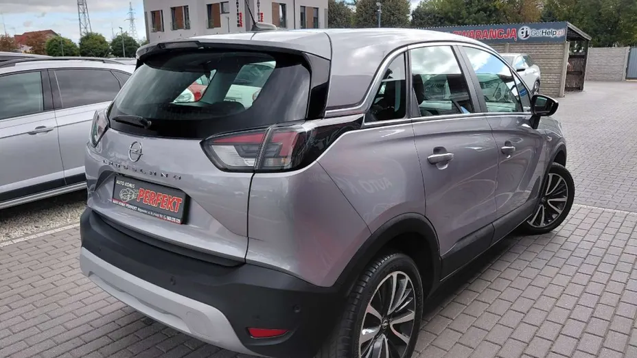 OPEL Crossland X -