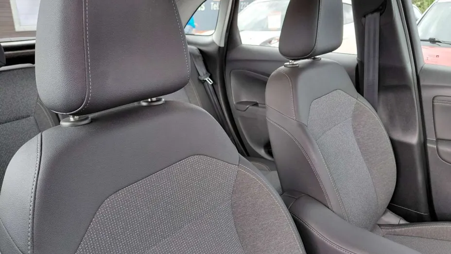 OPEL Crossland X -