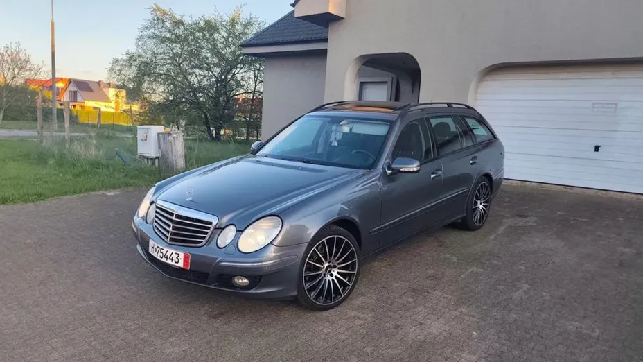 MERCEDES-BENZ E Klasa -