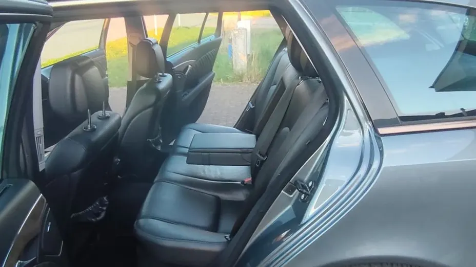 MERCEDES-BENZ E Klasa -