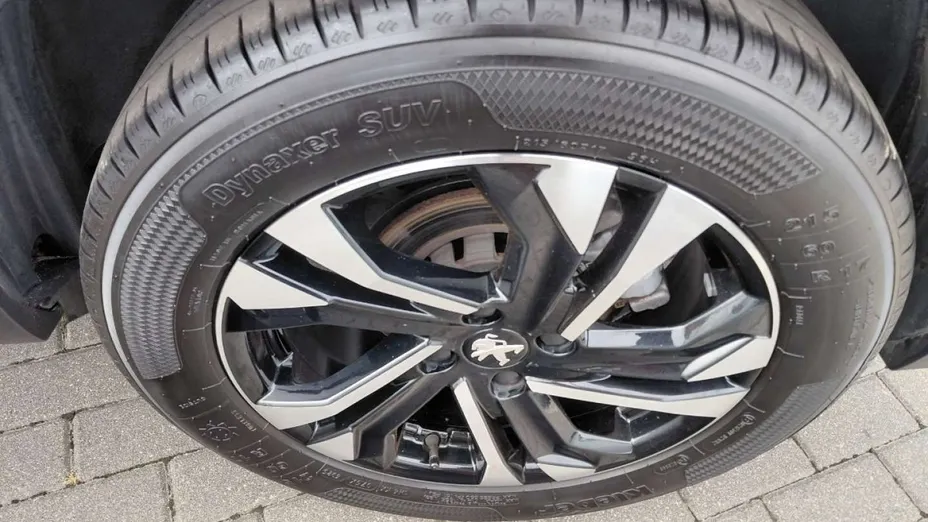 PEUGEOT 2008 -