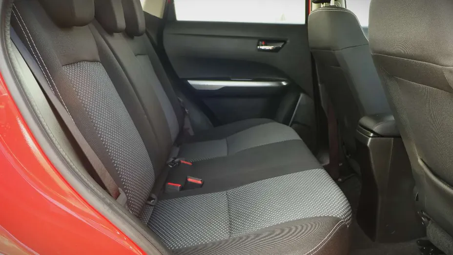 SUZUKI Vitara -