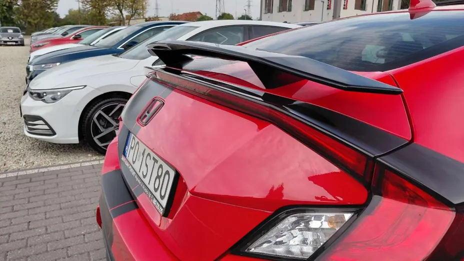 HONDA Civic -