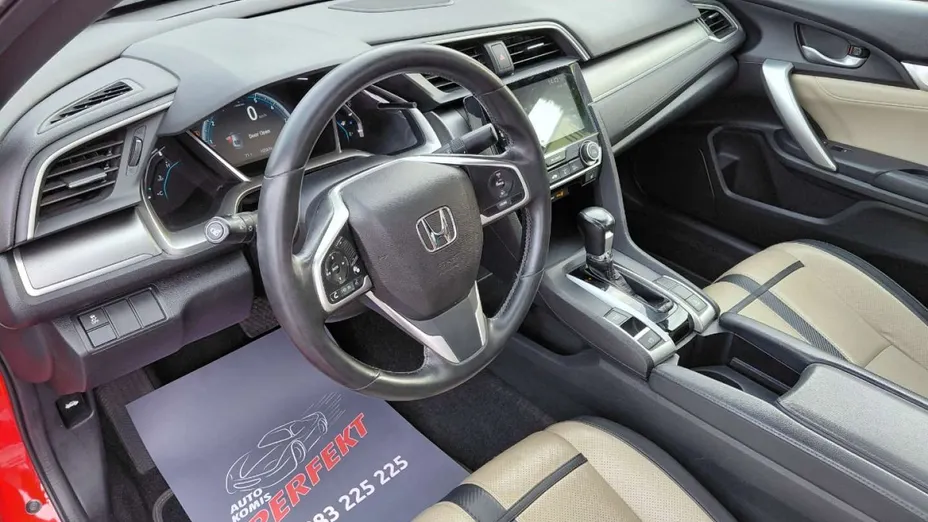 HONDA Civic -