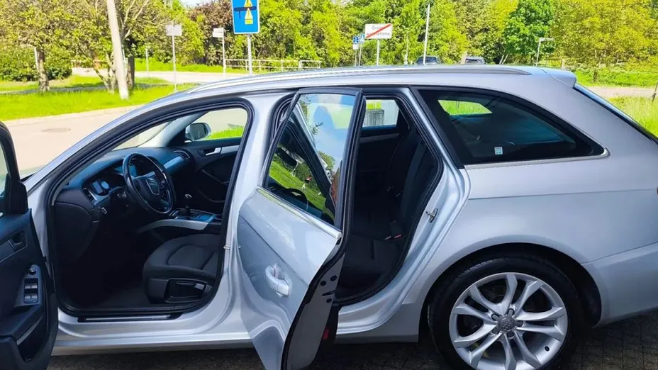 AUDI A4 Avant -