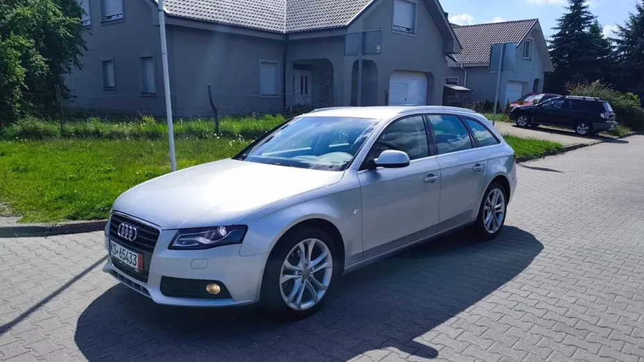 AUDI A4 Avant -