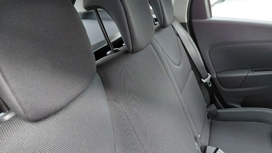 RENAULT Clio -