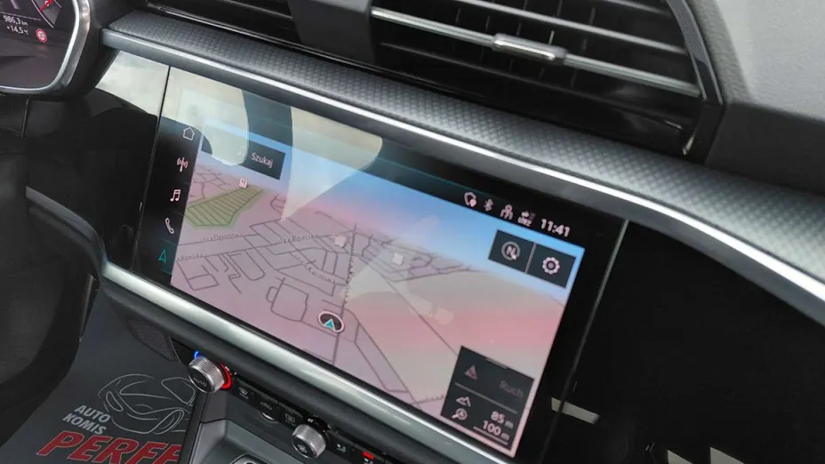 AUDI Q3 Sportback -