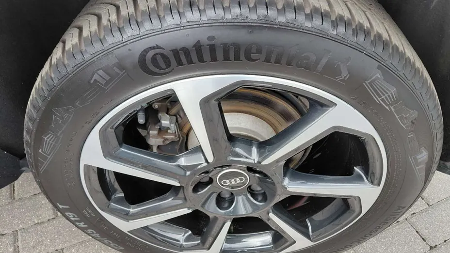 AUDI Q3 Sportback -