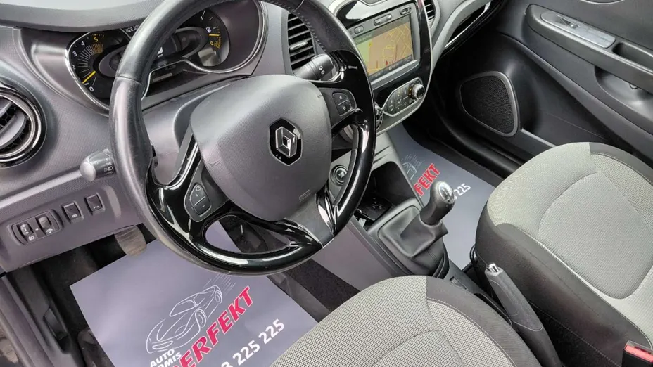 RENAULT Captur -